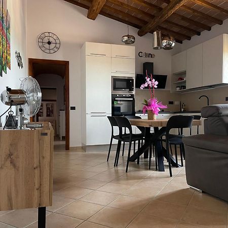 La Casa In Castello Villa Ambra Екстериор снимка